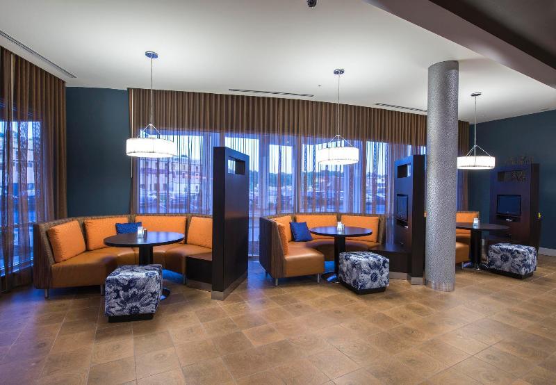 Courtyard By Marriott Columbus Exterior foto