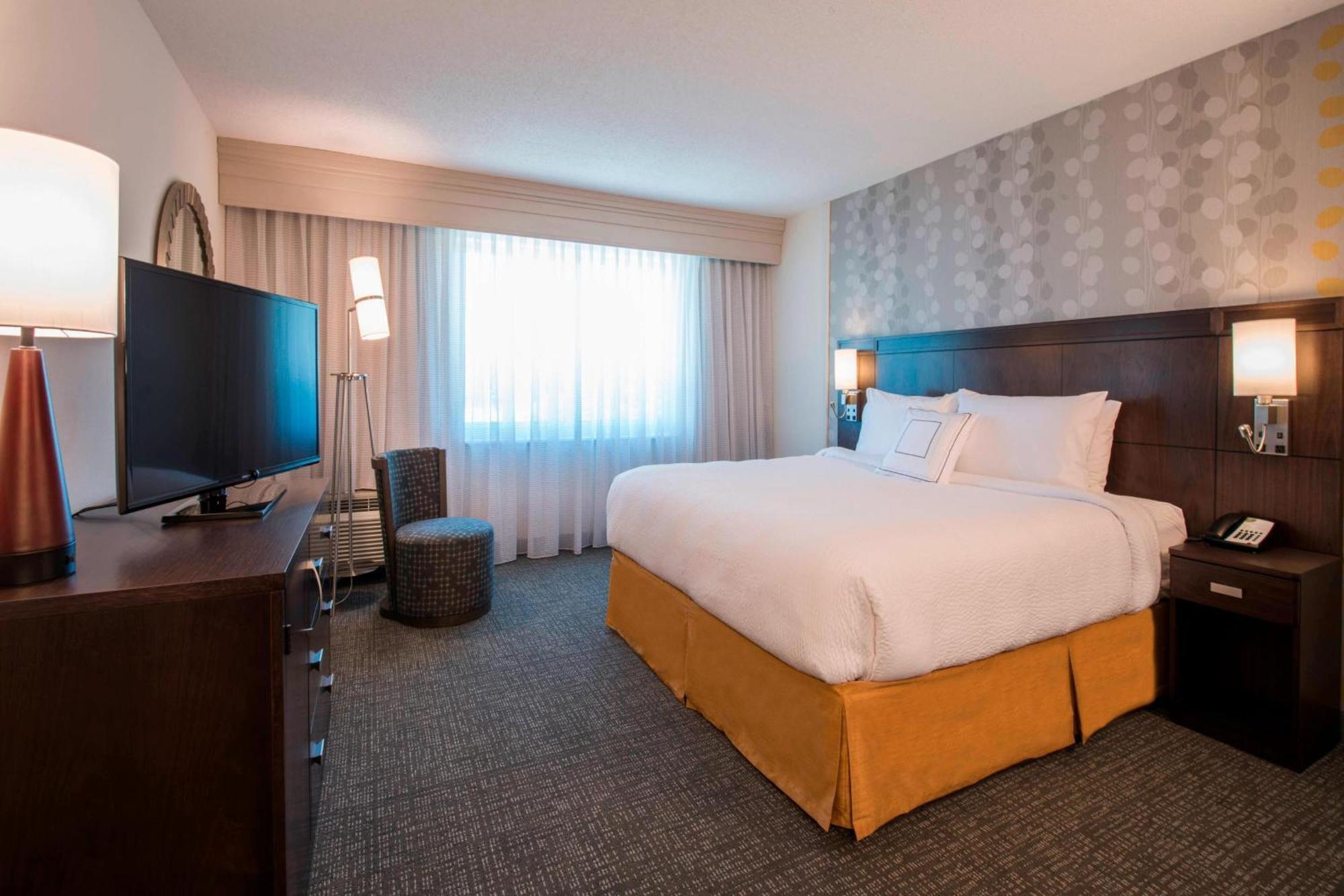 Courtyard By Marriott Columbus Exterior foto